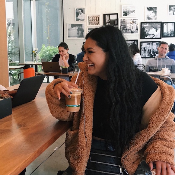 Meet your Posher, Madeline - Picture 5 of 14